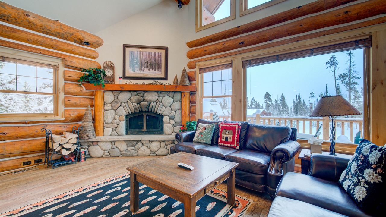 Photo of Livingroom in Powder Ridge