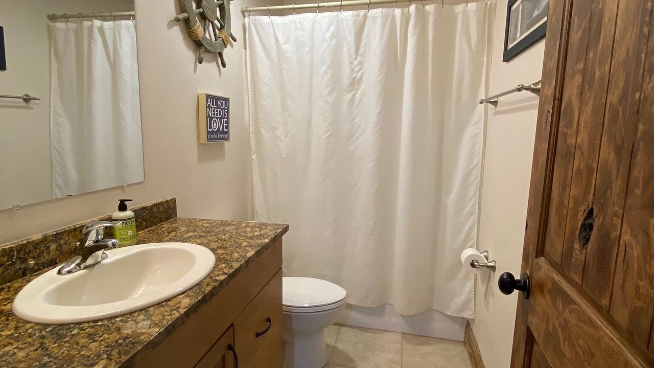 Photo of Bedroom in Sweetwater