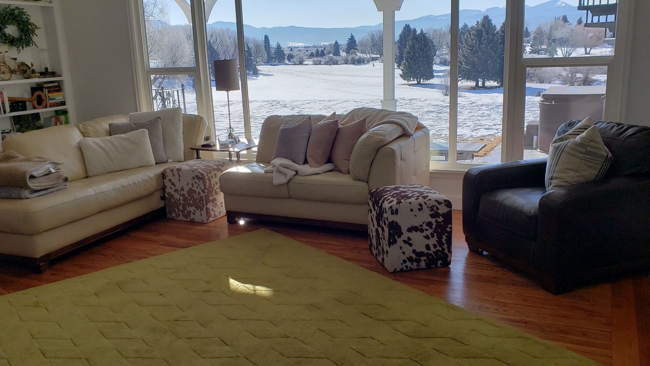 Photo of Livingroom in Butte