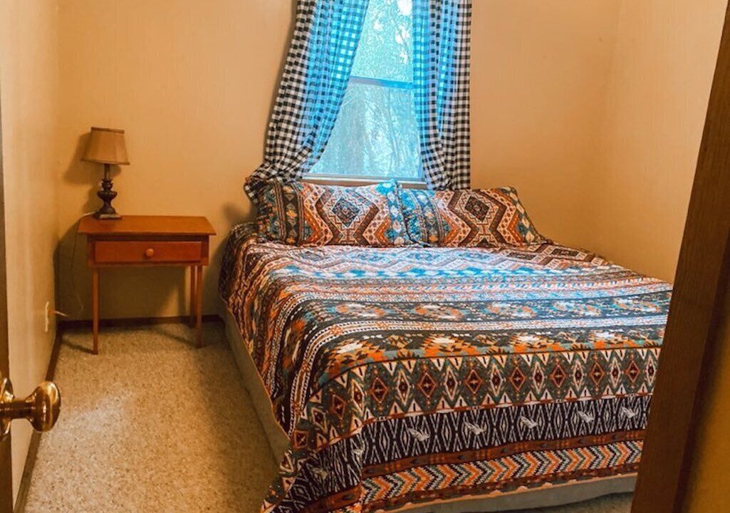 Photo of Bedroom in Pencil Bluff