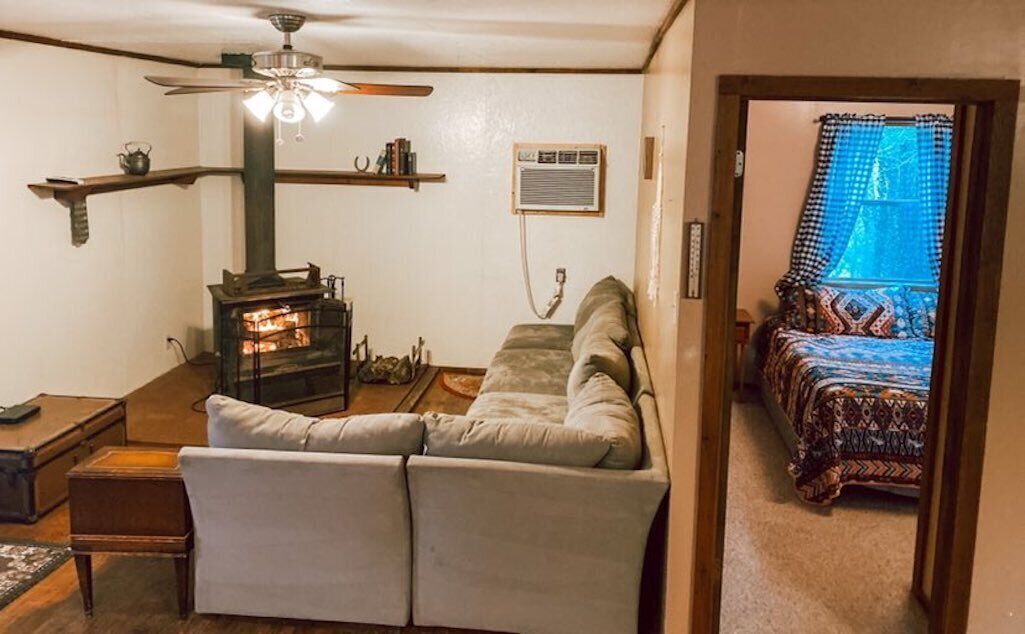 Photo of Livingroom in Pencil Bluff