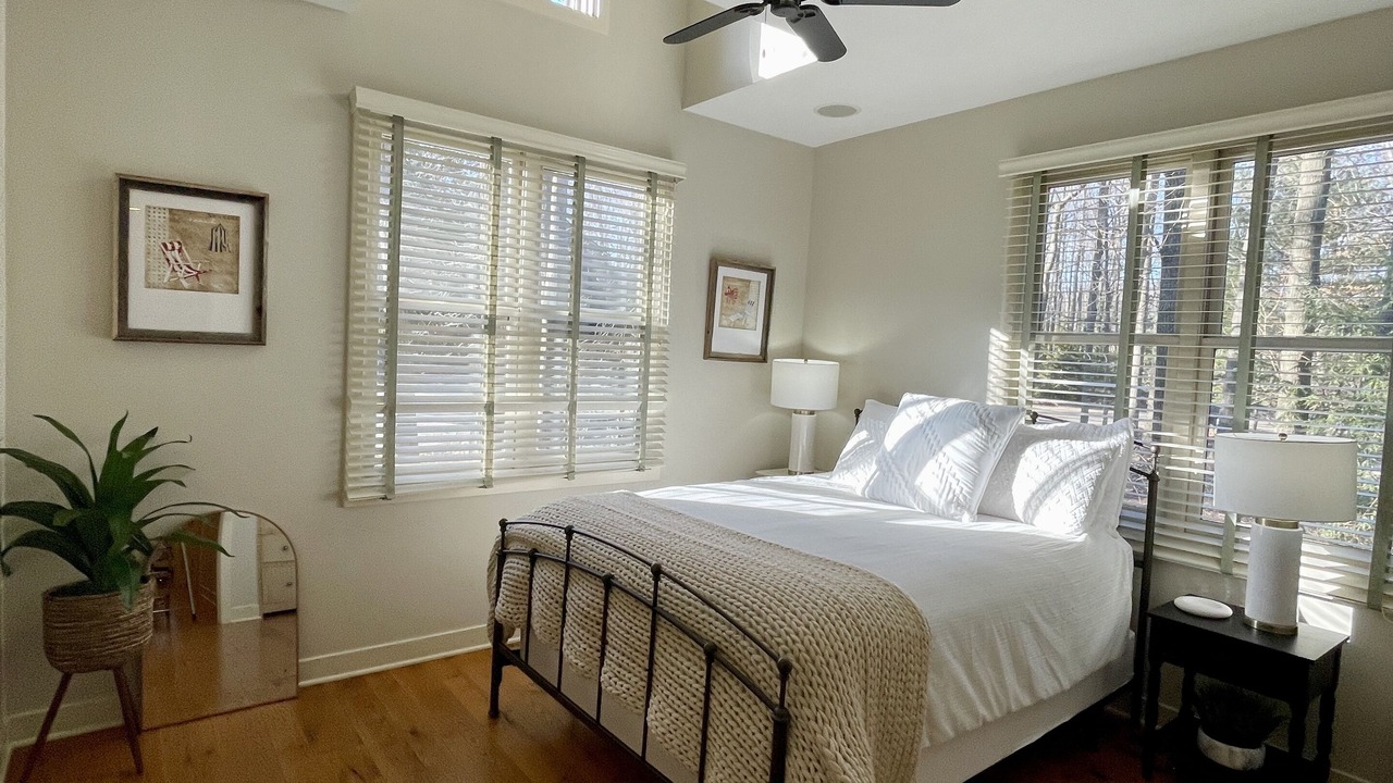 Photo of Bedroom in Union Pier