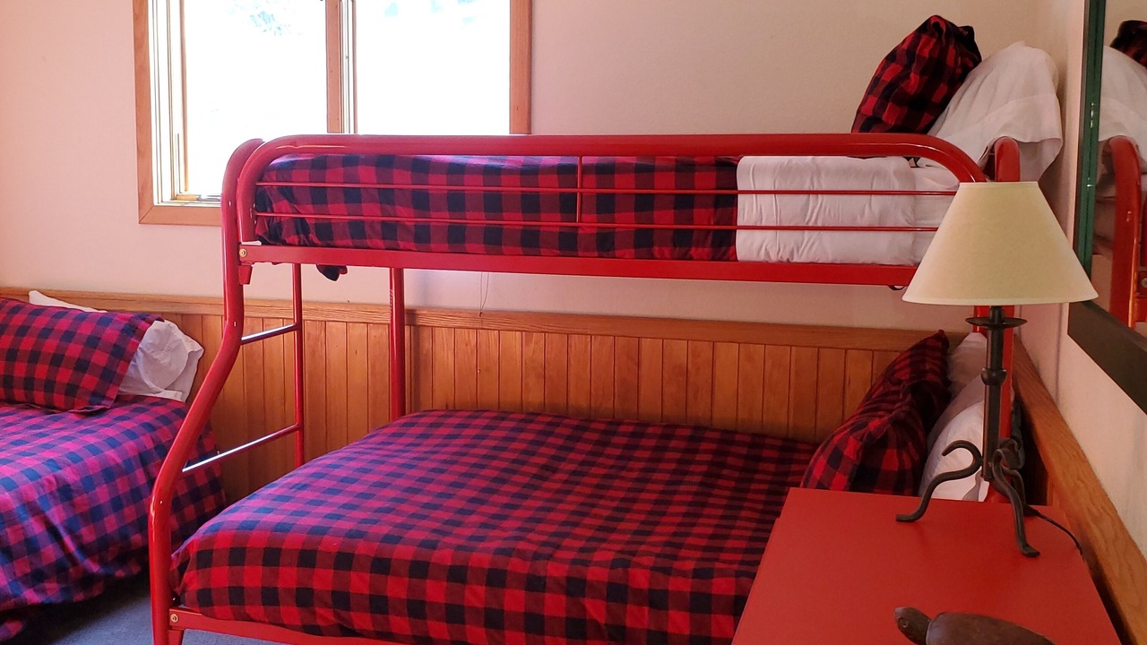 Photo of Bedroom in Warm Springs