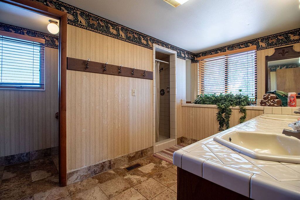 Photo of Bedroom in New Harmony