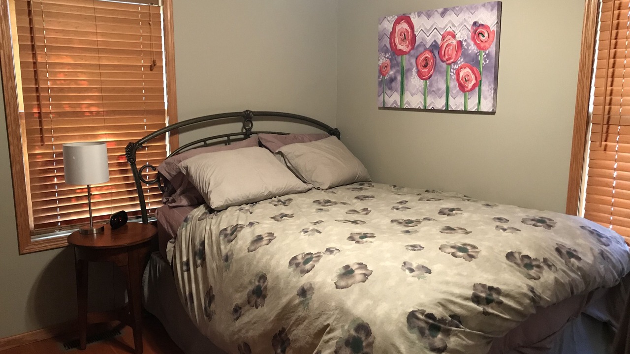 Photo of Bedroom in Roseglen
