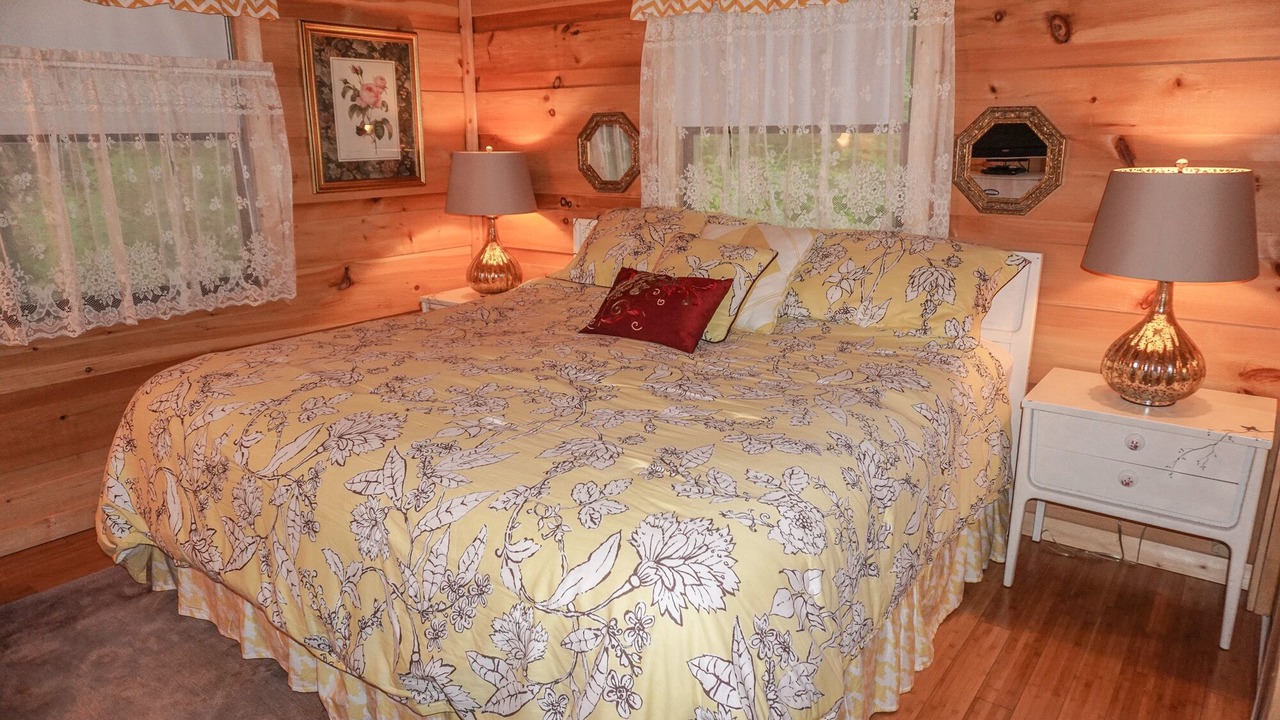Photo of Outdoor in Gatlinburg - Pigeon Forge