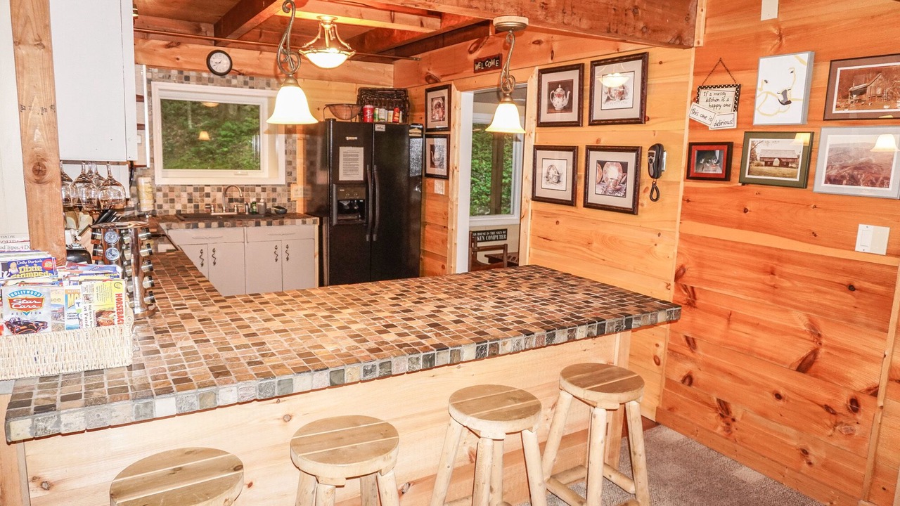 Photo of Bedroom in Gatlinburg - Pigeon Forge