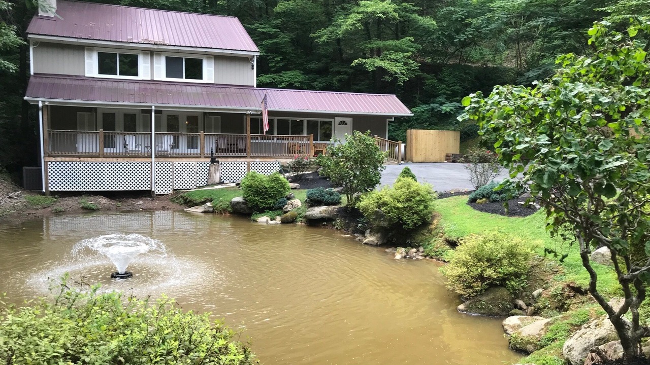 Photo of Outdoor in Gatlinburg - Pigeon Forge