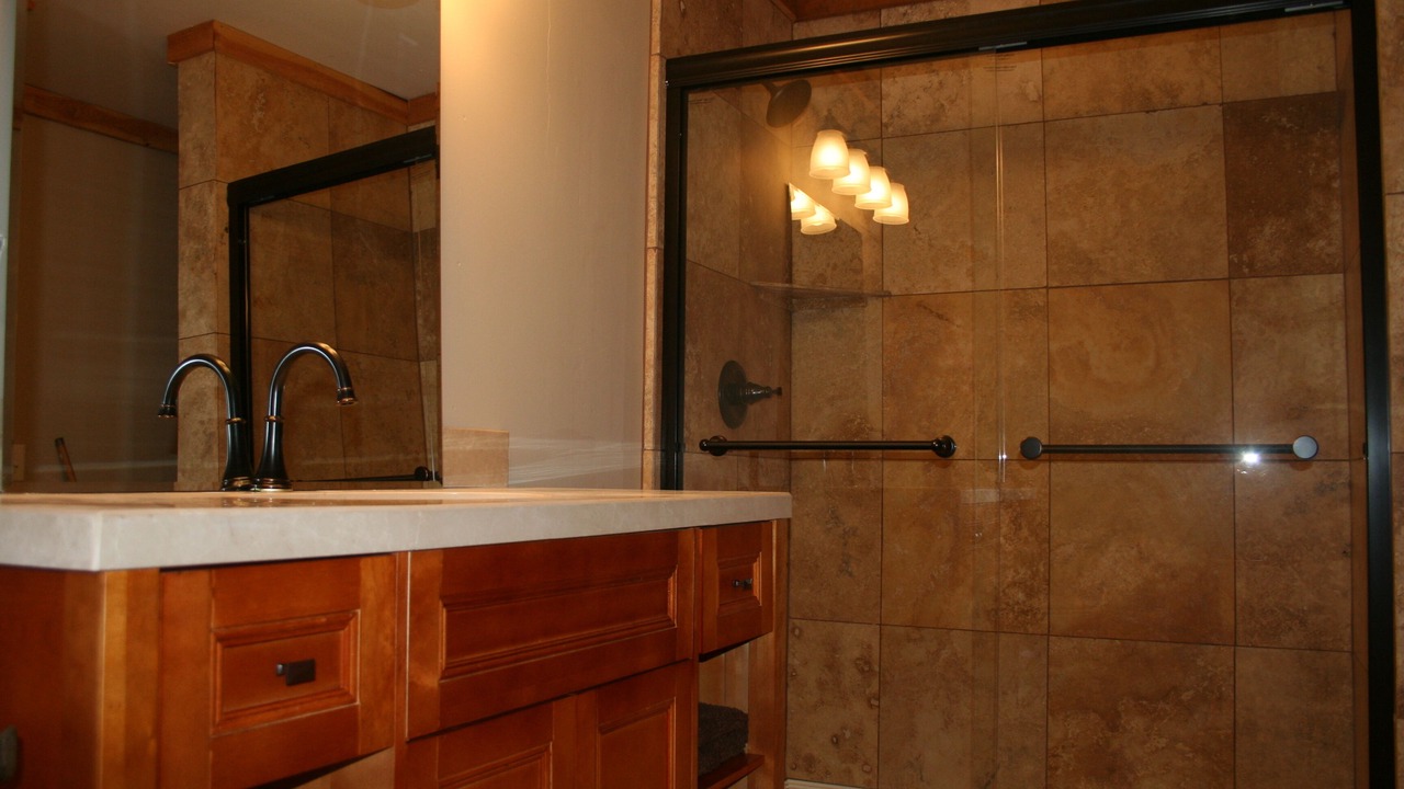 Photo of Bathroom in Nye