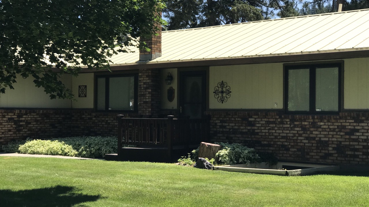 Photo of Others in Greenough