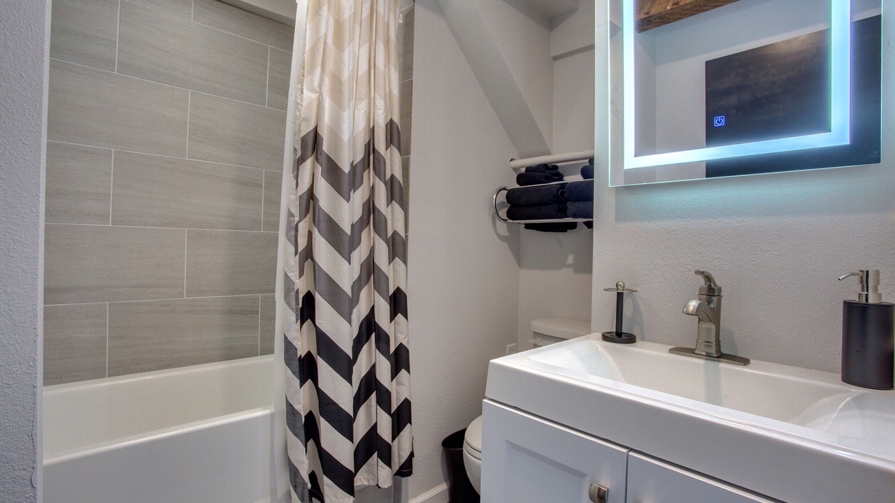 Photo of Bathroom in Park West