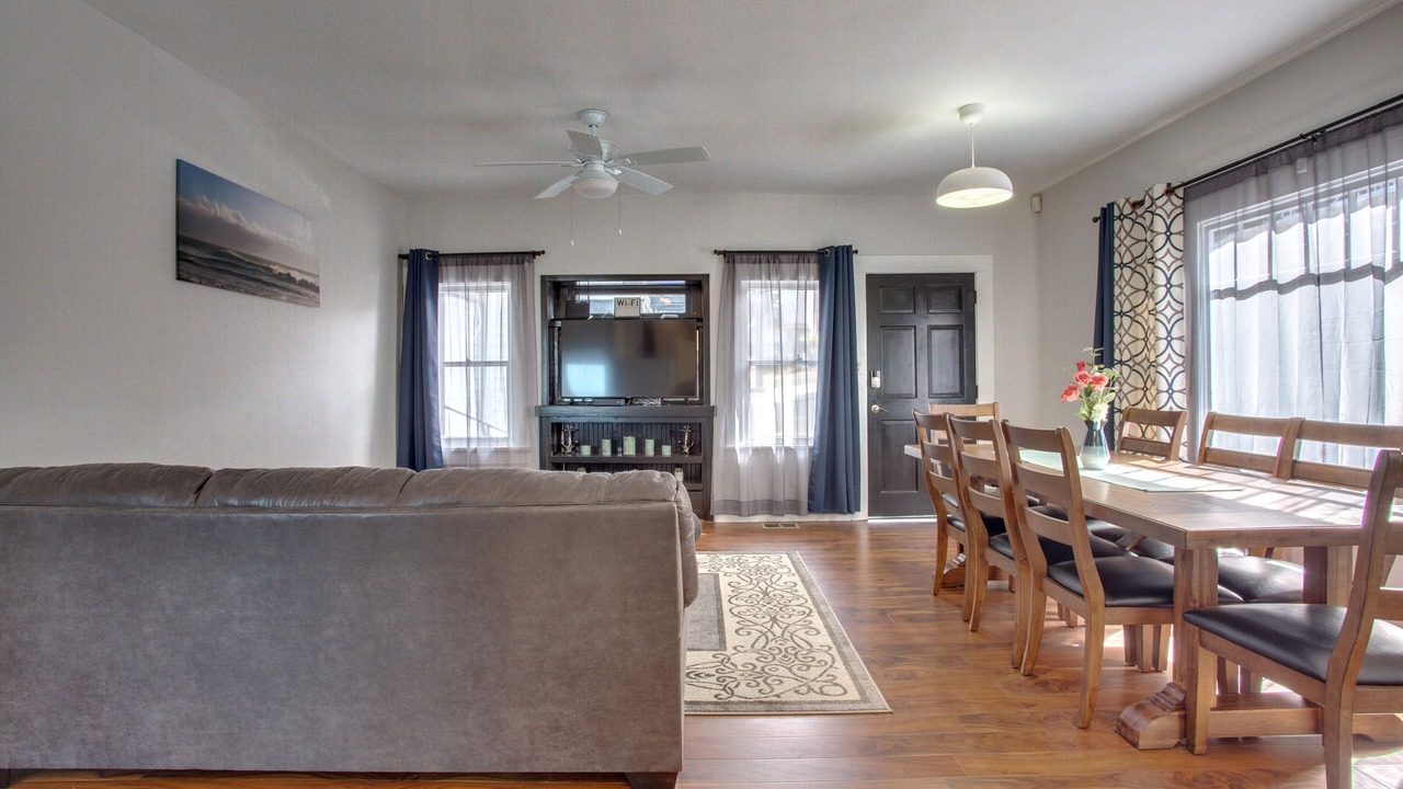 Photo of Livingroom in Park West