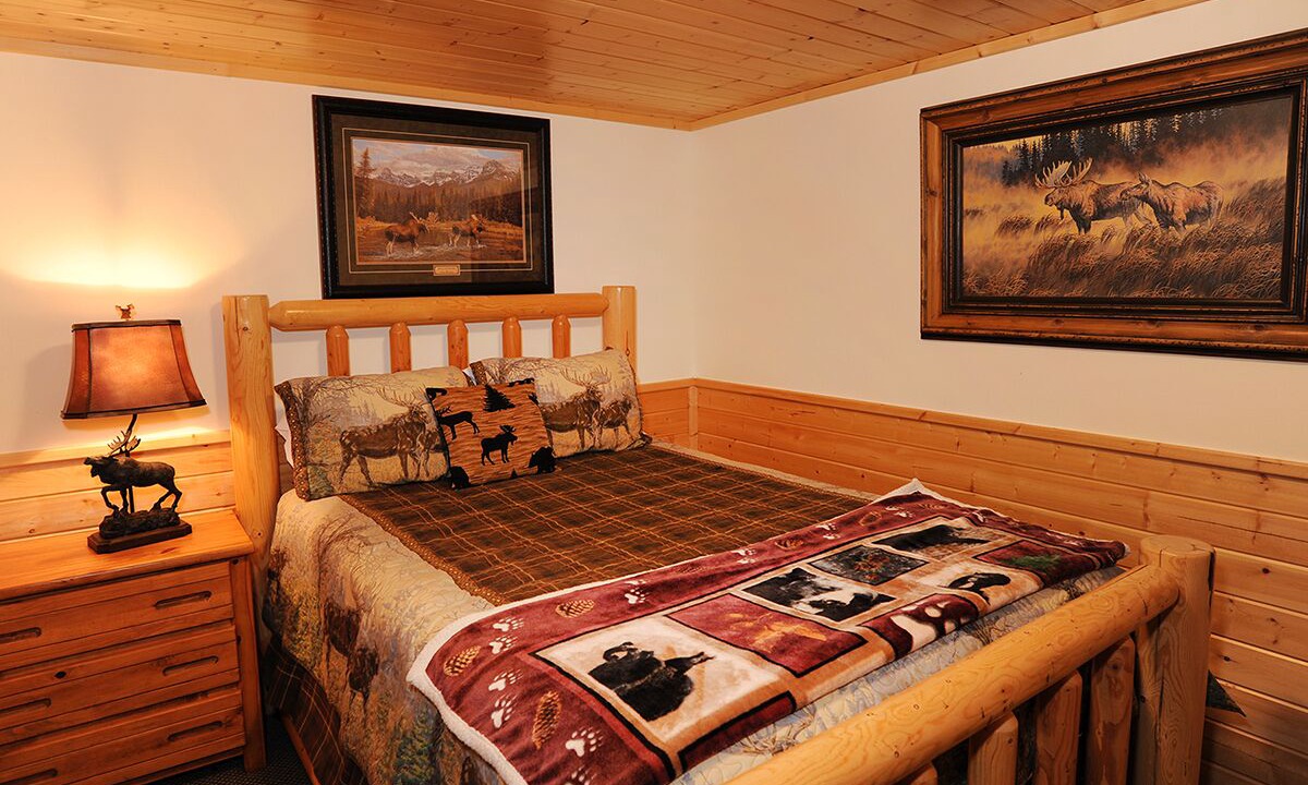 Photo of Bedroom in Island Park