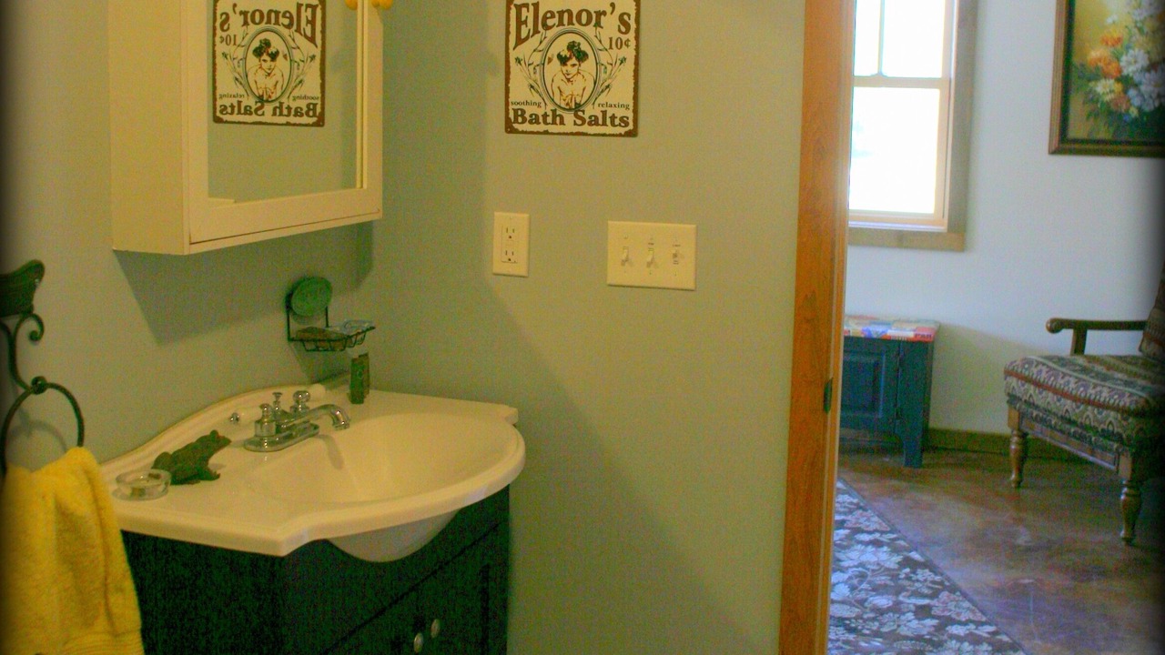 Photo of Bathroom in Hamilton