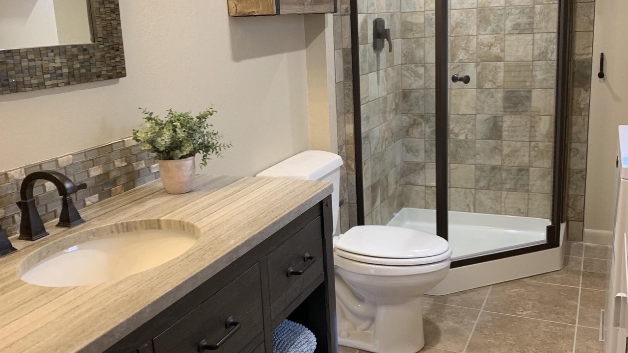 Photo of Bathroom in Lead