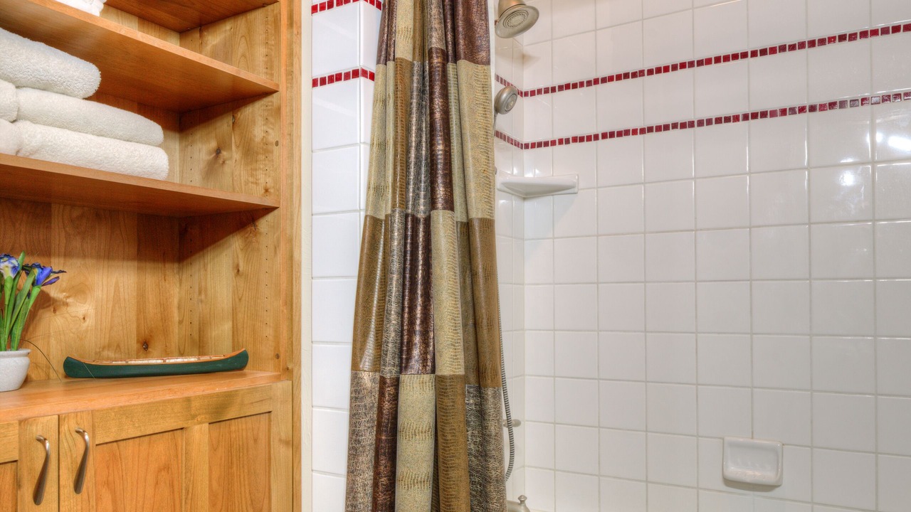 Photo of Bathroom in Big Sky