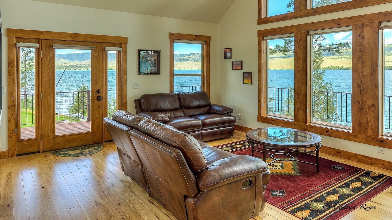 Photo of Livingroom in Big Arm