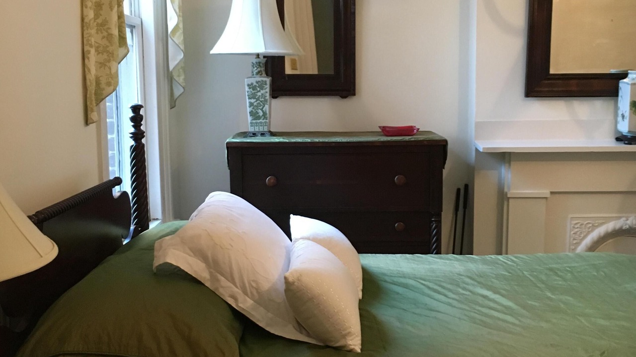 Photo of Bedroom in Fan District