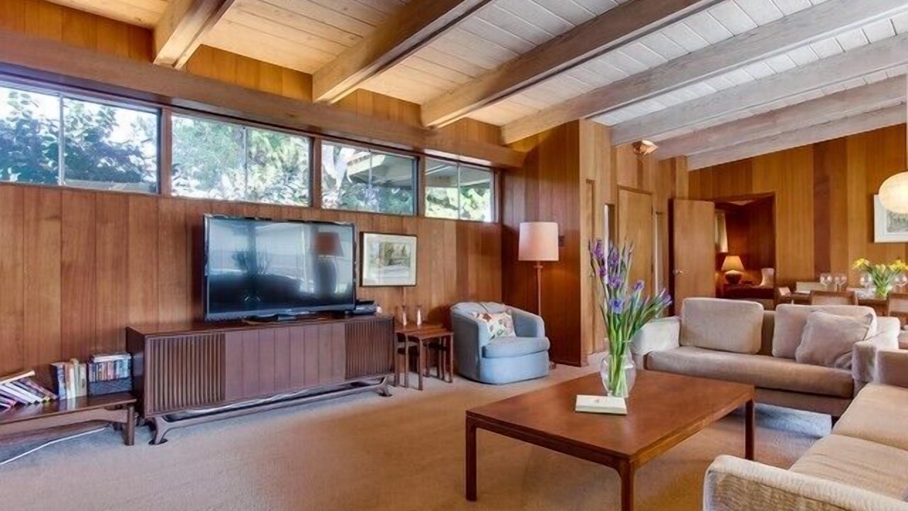 Photo of Bedroom in Wooded Area