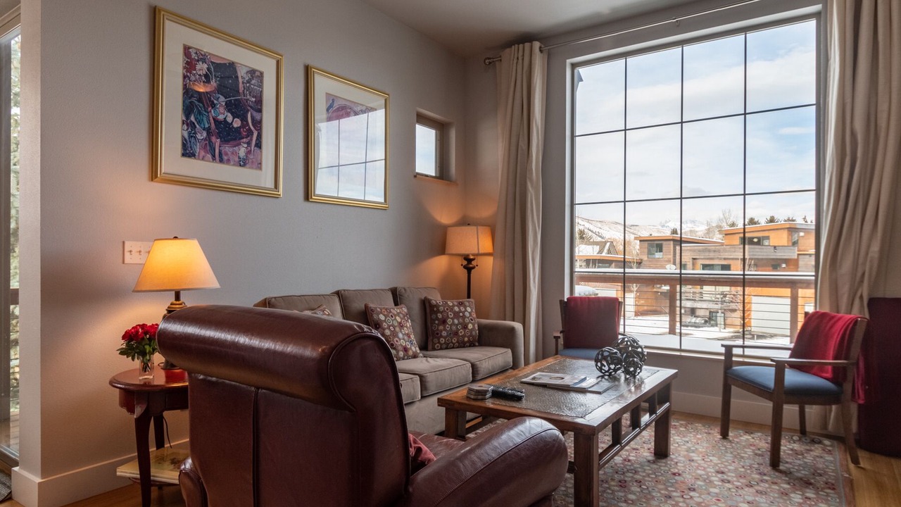 Photo of Livingroom in Jackson