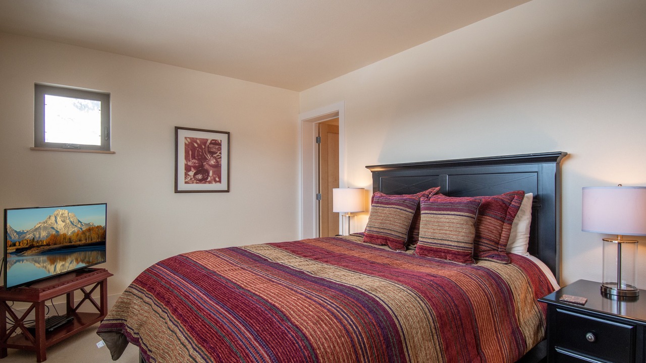 Photo of Bedroom in Jackson