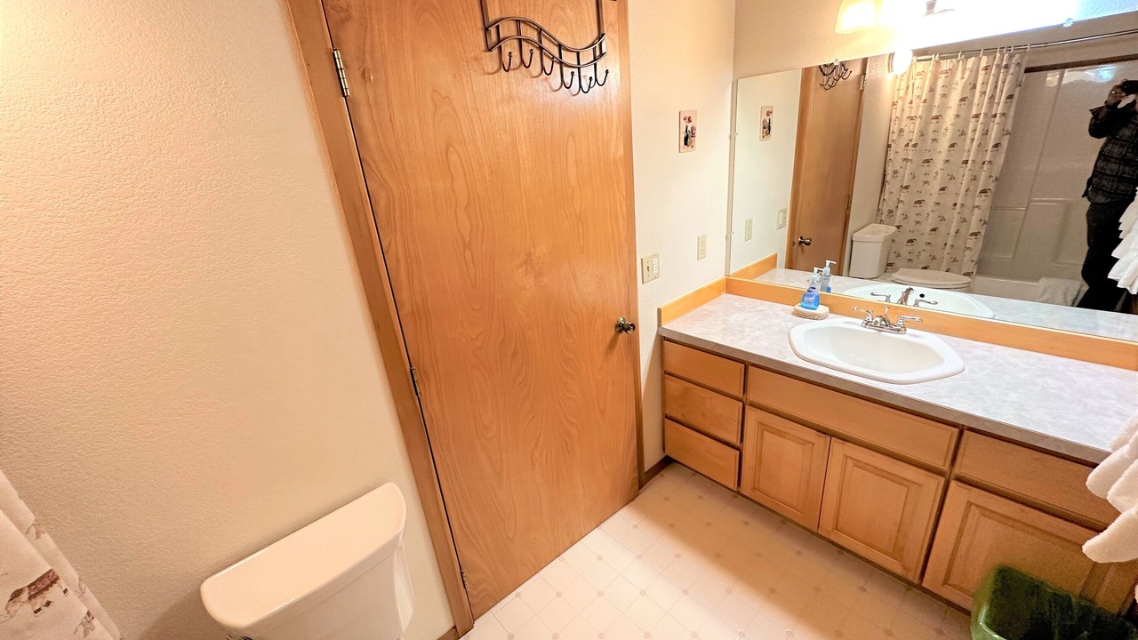 Photo of Bathroom in Leavenworth