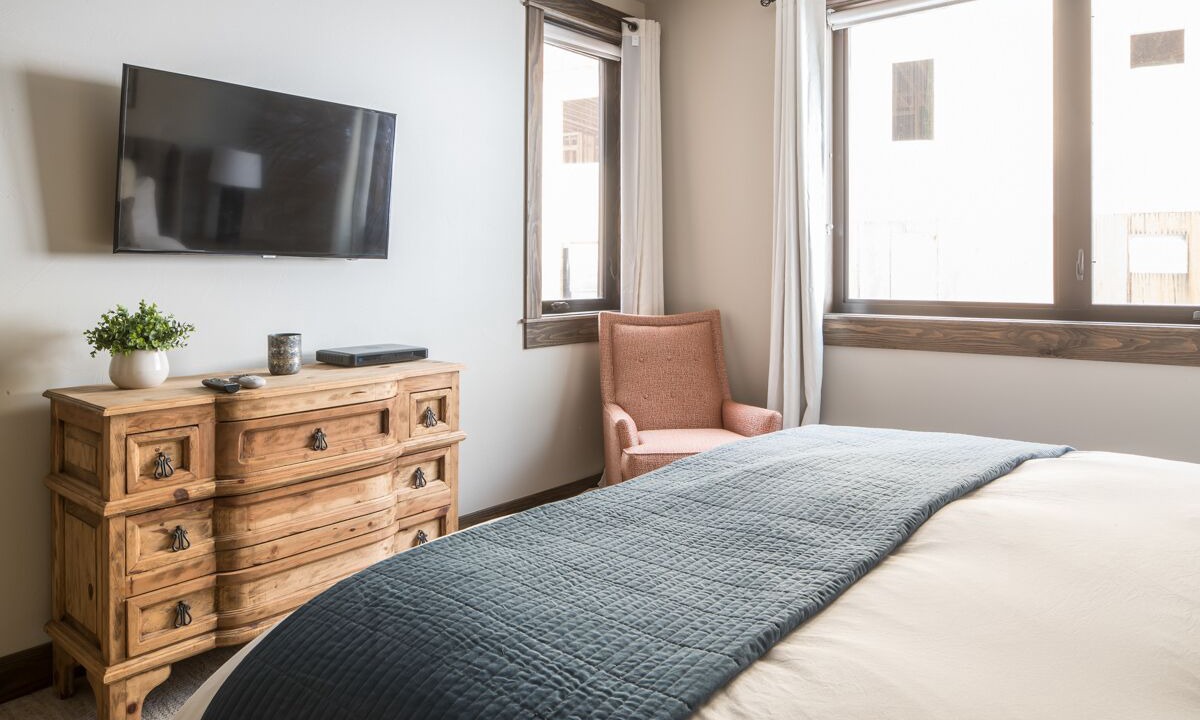 Photo of Bedroom in Big Sky