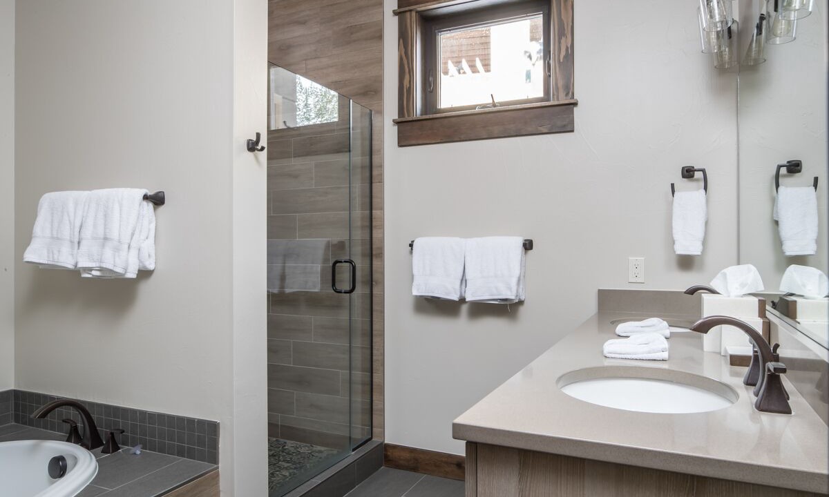 Photo of Bathroom in Big Sky