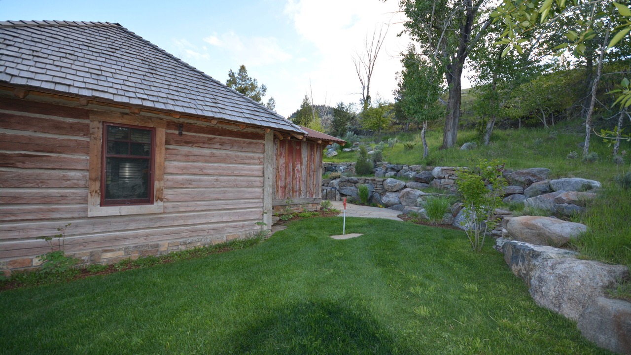 Photo of Outdoor in Miner
