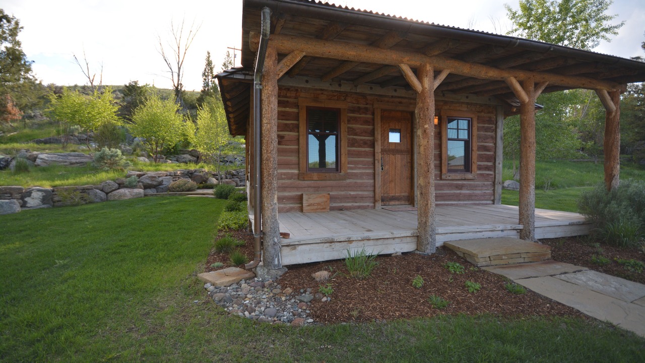 Photo of Outdoor in Miner