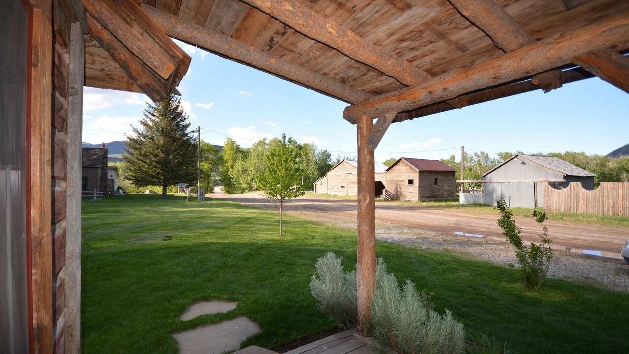 Photo of Outdoor in Miner