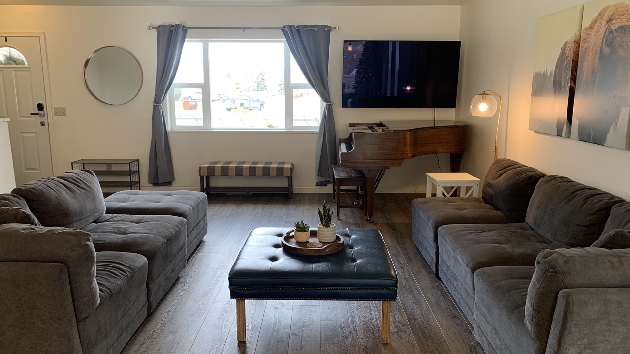Photo of Livingroom in Cody