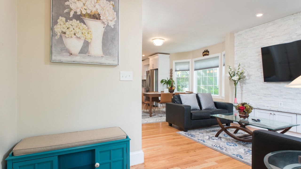 Photo of Livingroom in West Newton