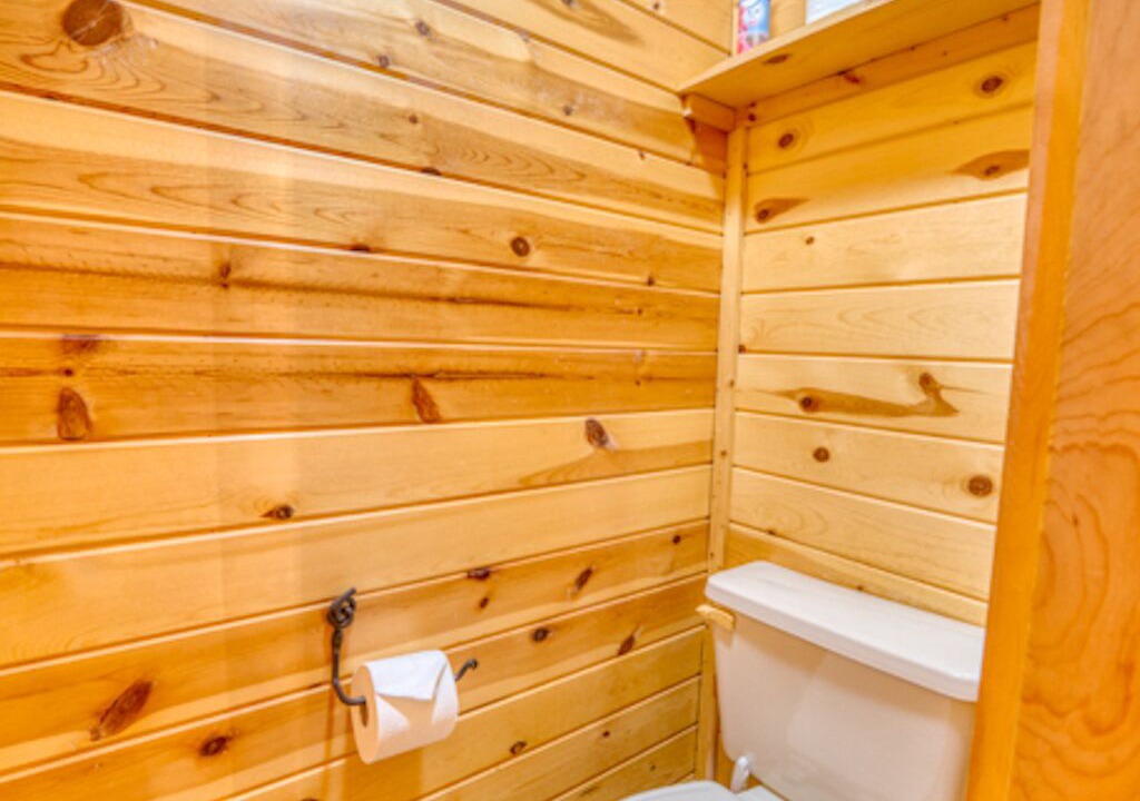 Photo of Bathroom in Emigrant