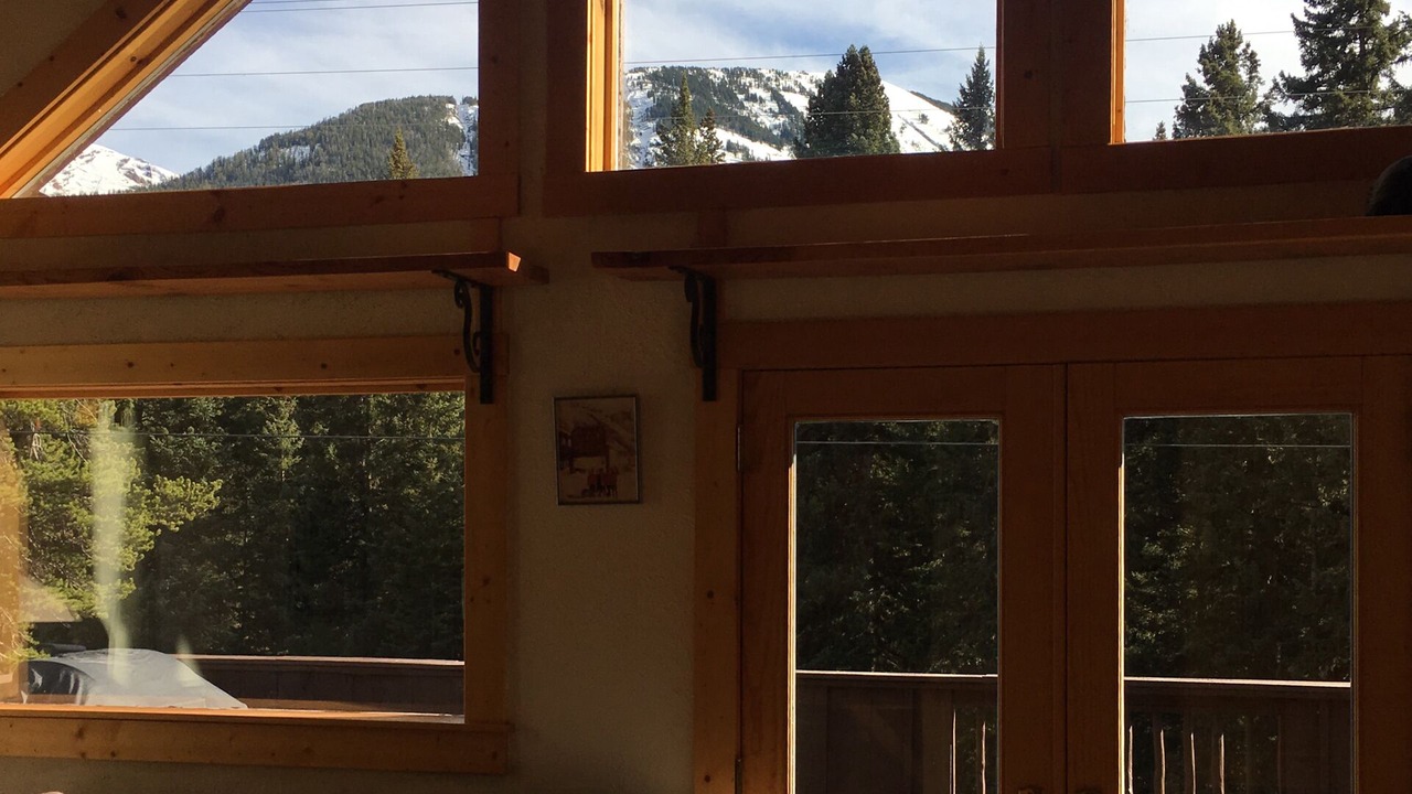 Photo of Bedroom in Cooke City-Silver Gate