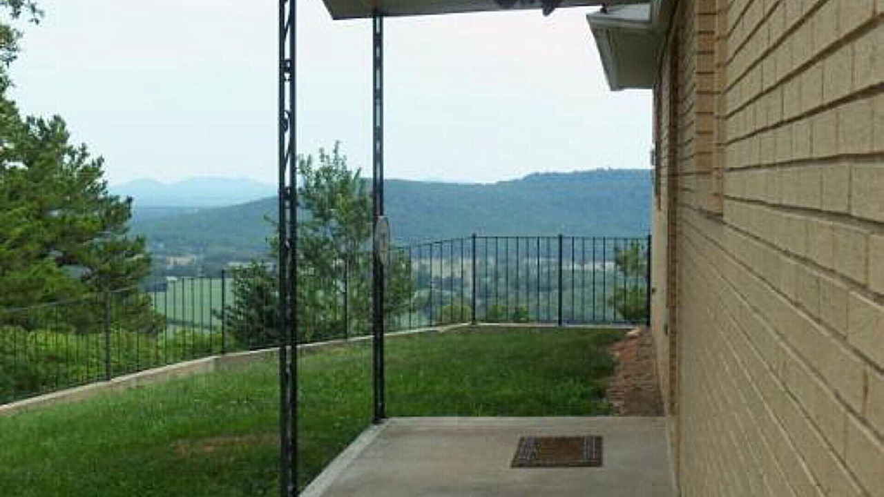Photo of Outdoor in Harrison