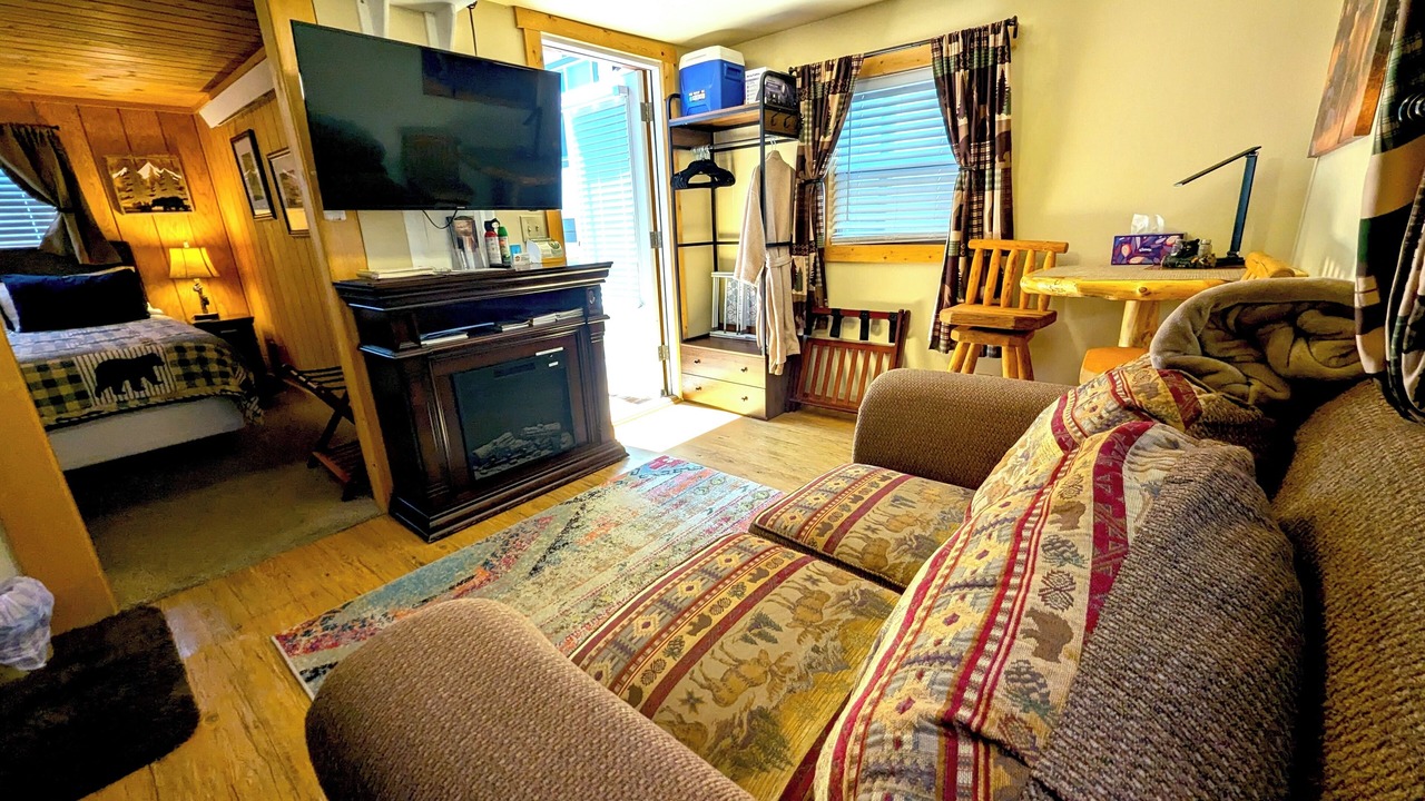 Photo of Livingroom in Gardiner