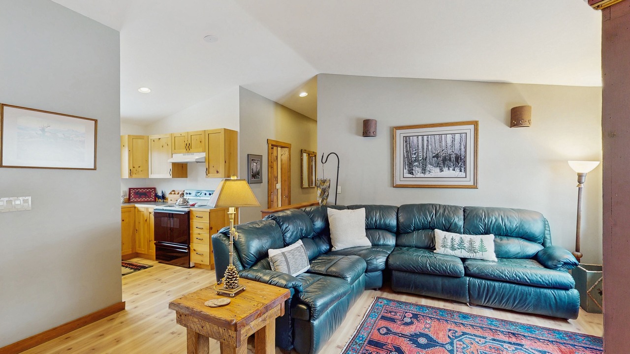 Photo of Livingroom in Big Sky