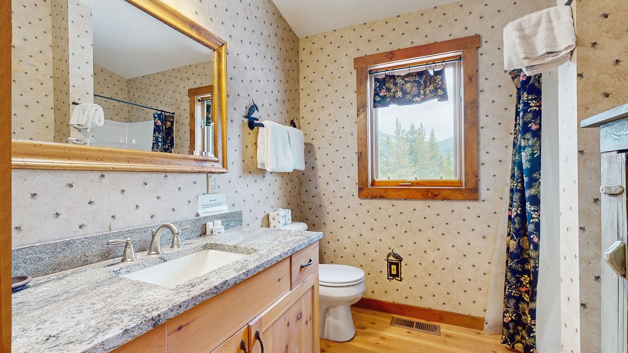Photo of Bathroom in Big Sky
