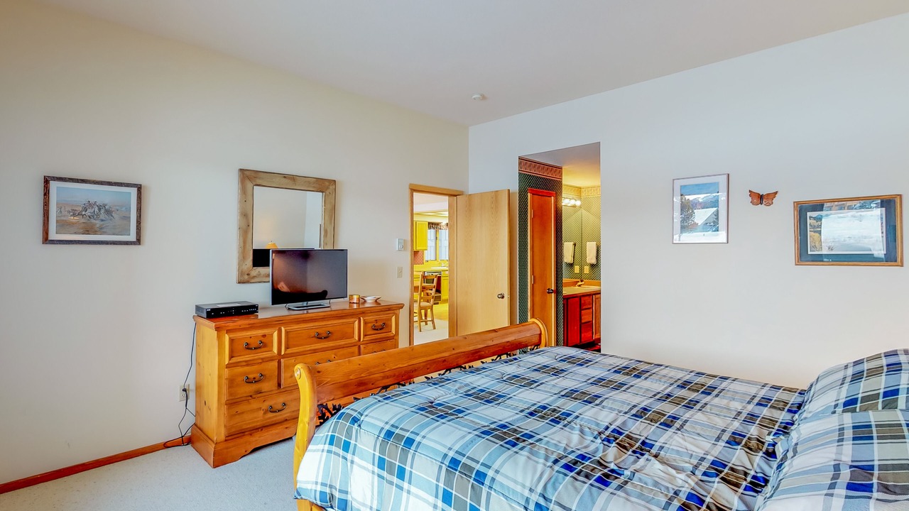 Photo of Bedroom in Big Sky Meadow Village