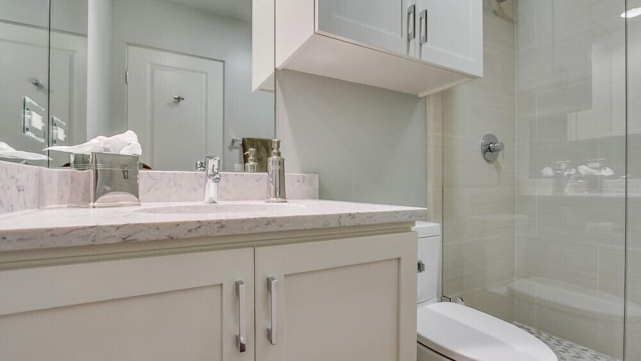 Photo of Bathroom in Central Mission Beach