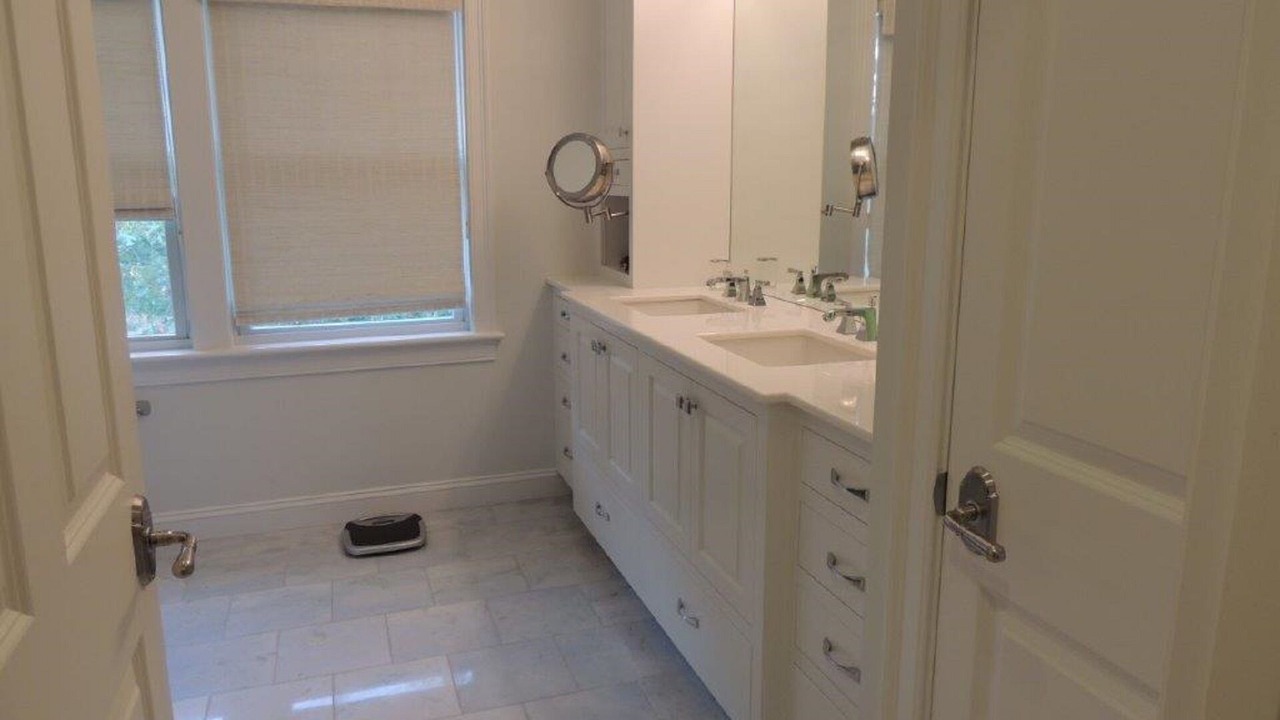 Photo of Bathroom in Cotuit