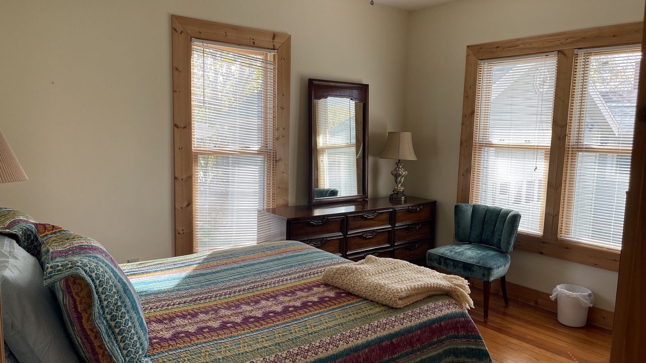 Photo of Bedroom in Vermilion