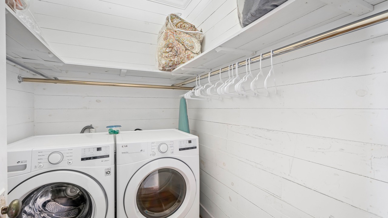 Photo of Bedroom in Ocean Springs