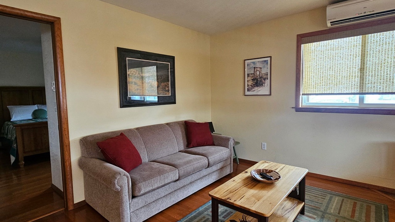 Photo of Bedroom in Gardiner