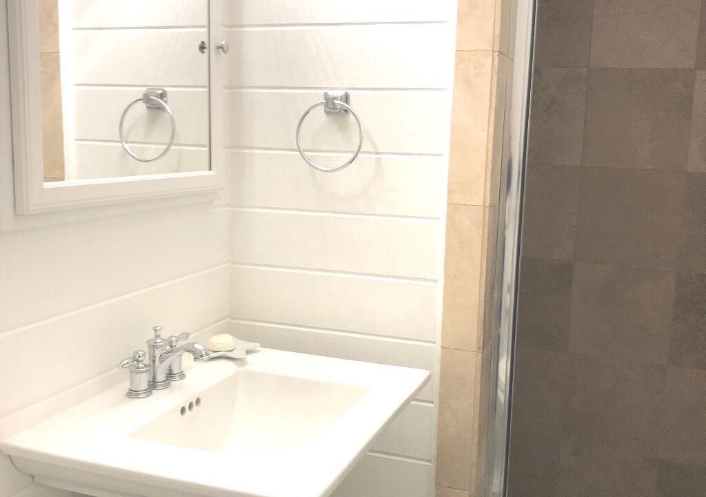Photo of Bathroom in Coupeville