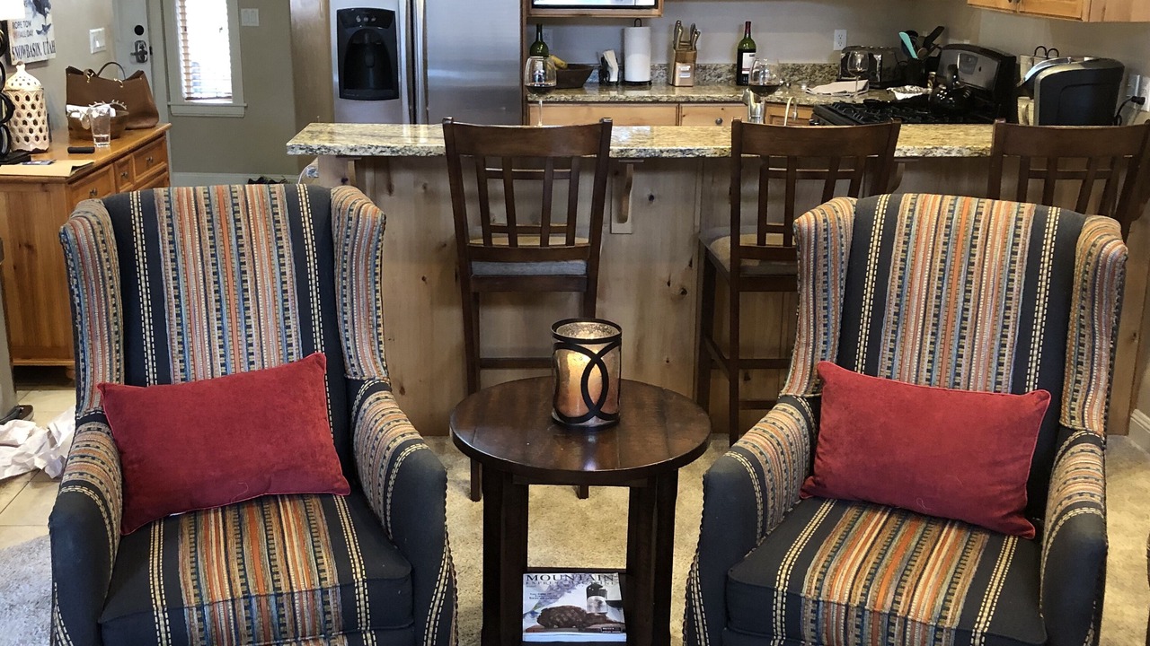 Photo of Livingroom in Ogden