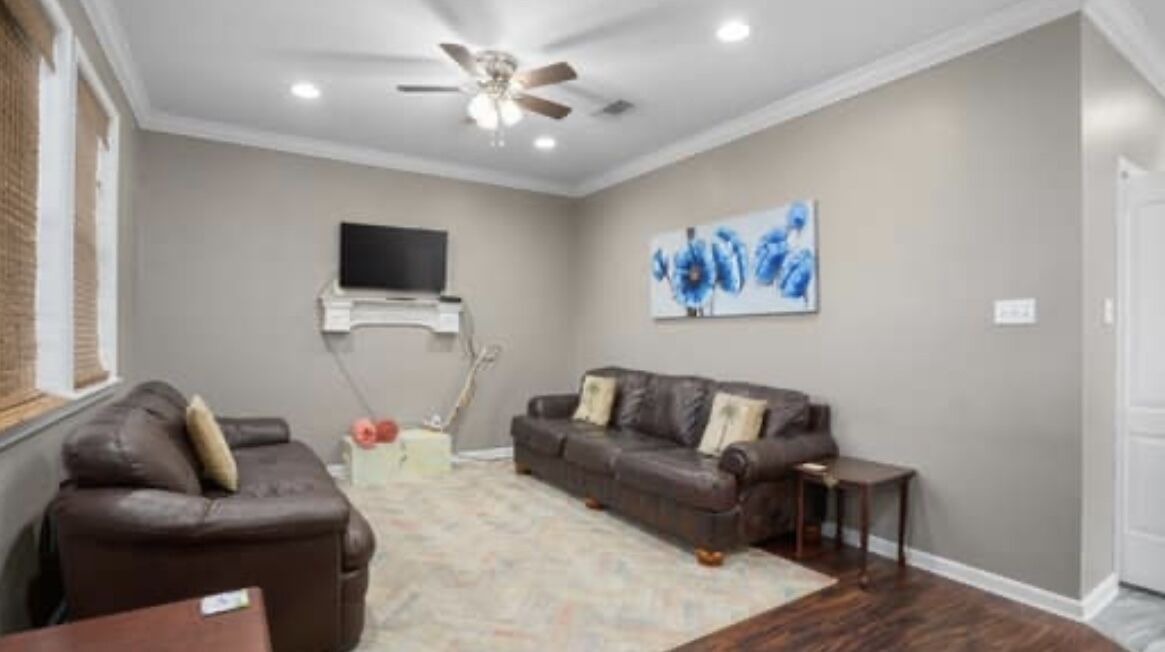 Photo of Bedroom in Henderson Point