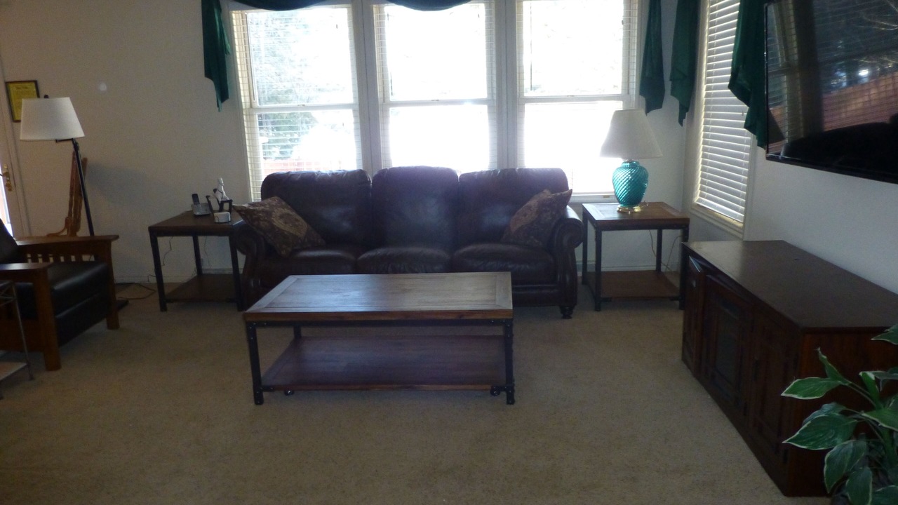 Photo of Livingroom in Cottonwood Heights