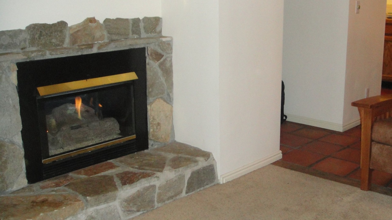 Photo of Livingroom in Cottonwood Heights